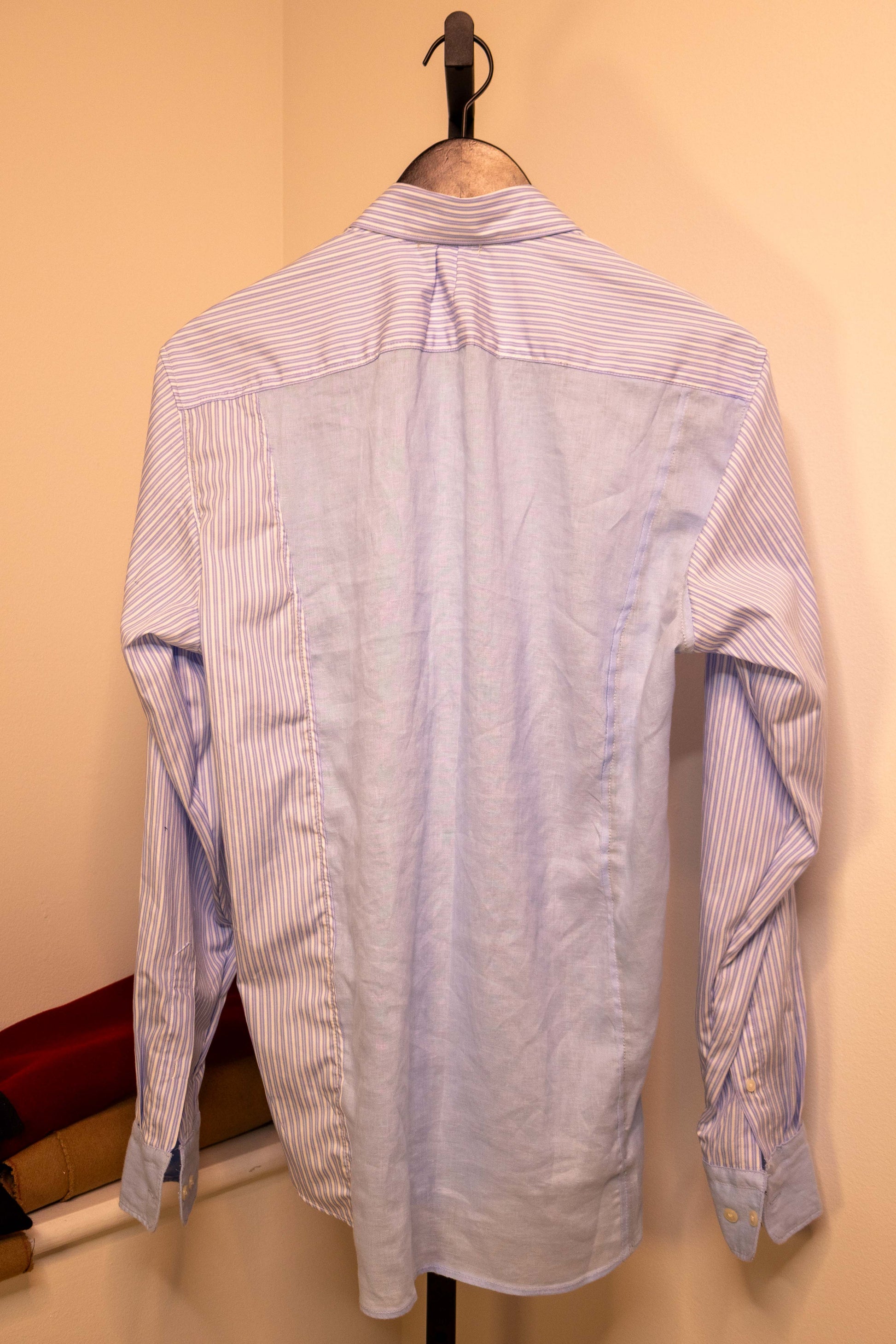 Long-sleeve panel shirt, blue-striped body with solid light blue panels, back