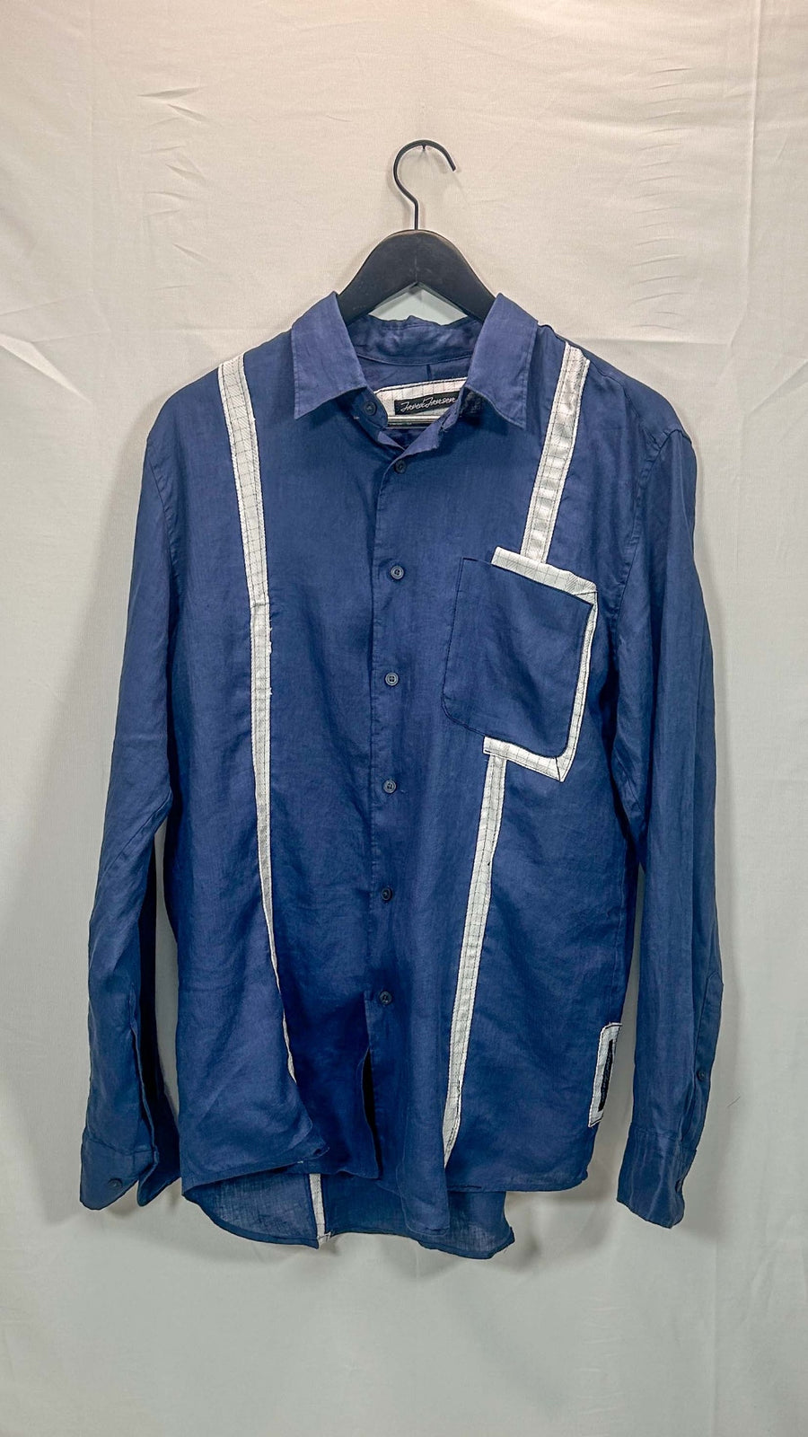 Long-Sleeve Panel Shirt, navy linen with white panel detail, front
